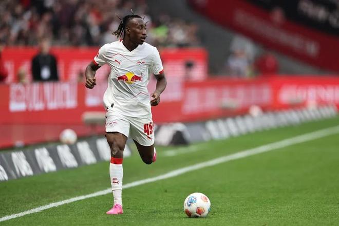 利物浦盯上德甲新星：萨拉赫接班人值多少？