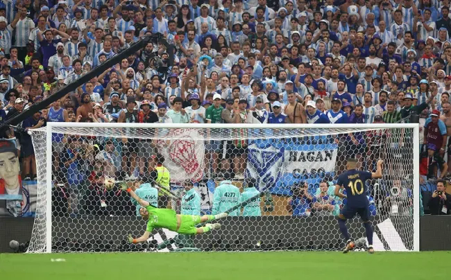 朗斯VS图卢兹比赛直播原创朗斯近10个主场豪取9胜，面对已无欲无求的图卢兹能否全面占据优势？