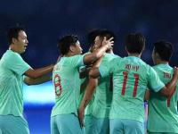 马刺VS开拓者直播NBA常规赛热火对掘金赛后冲突与多场比赛前瞻